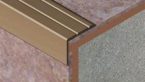 Nadgradna zaštita za stepeništa - profil od aluminijuma